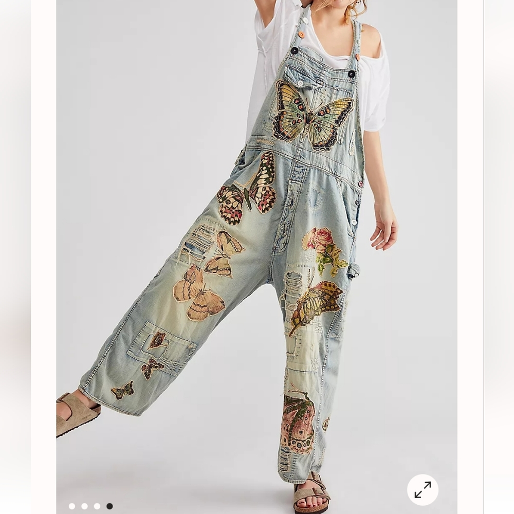 Magnolia pearl butterfly overall New whit tags